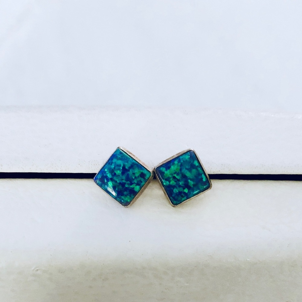 Silver blue square earrings